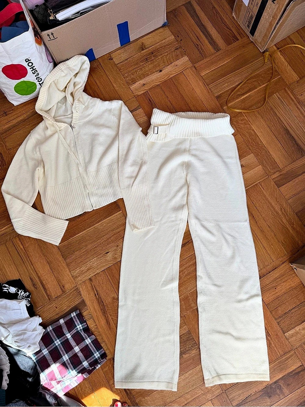 White Knit Hooded Two-Piece Set